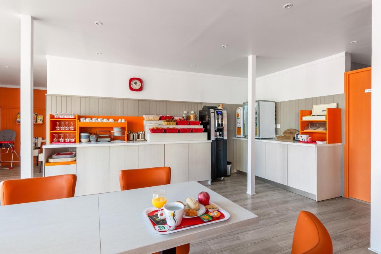 Premiere Classe Rennes Ouest - Le Rheu エクステリア 写真